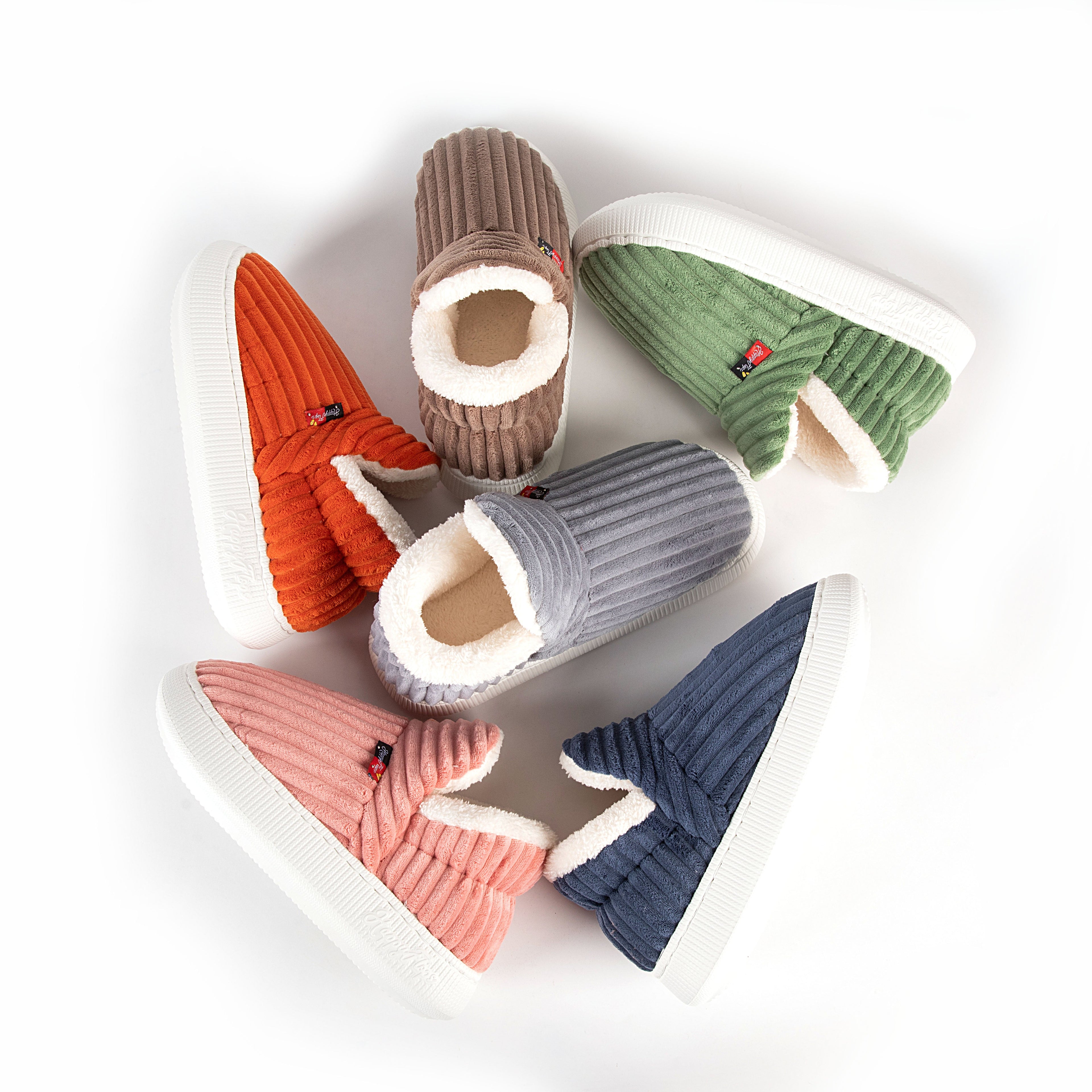 THE FLUFFY - PANTOFFELS